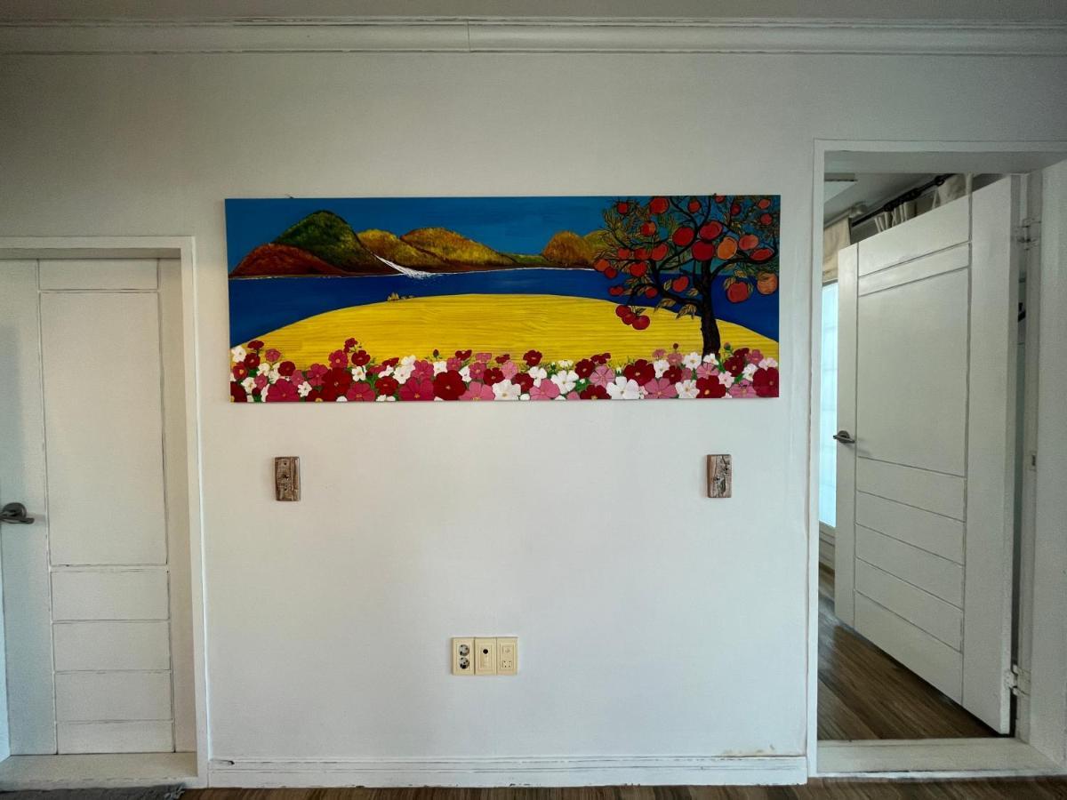 Artist And Flower Pension Namhae Exterior foto
